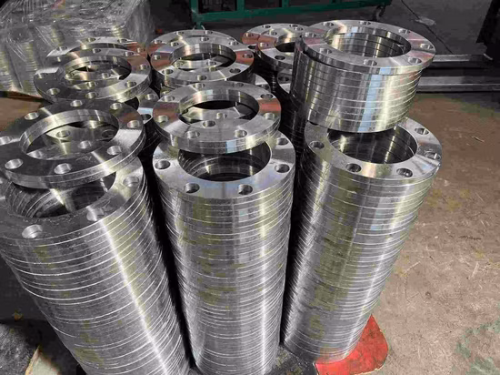 단조 합금 A105 ASTM A182 스테인레스 강 탄소강 RF 슬립온 앵커 플랜지